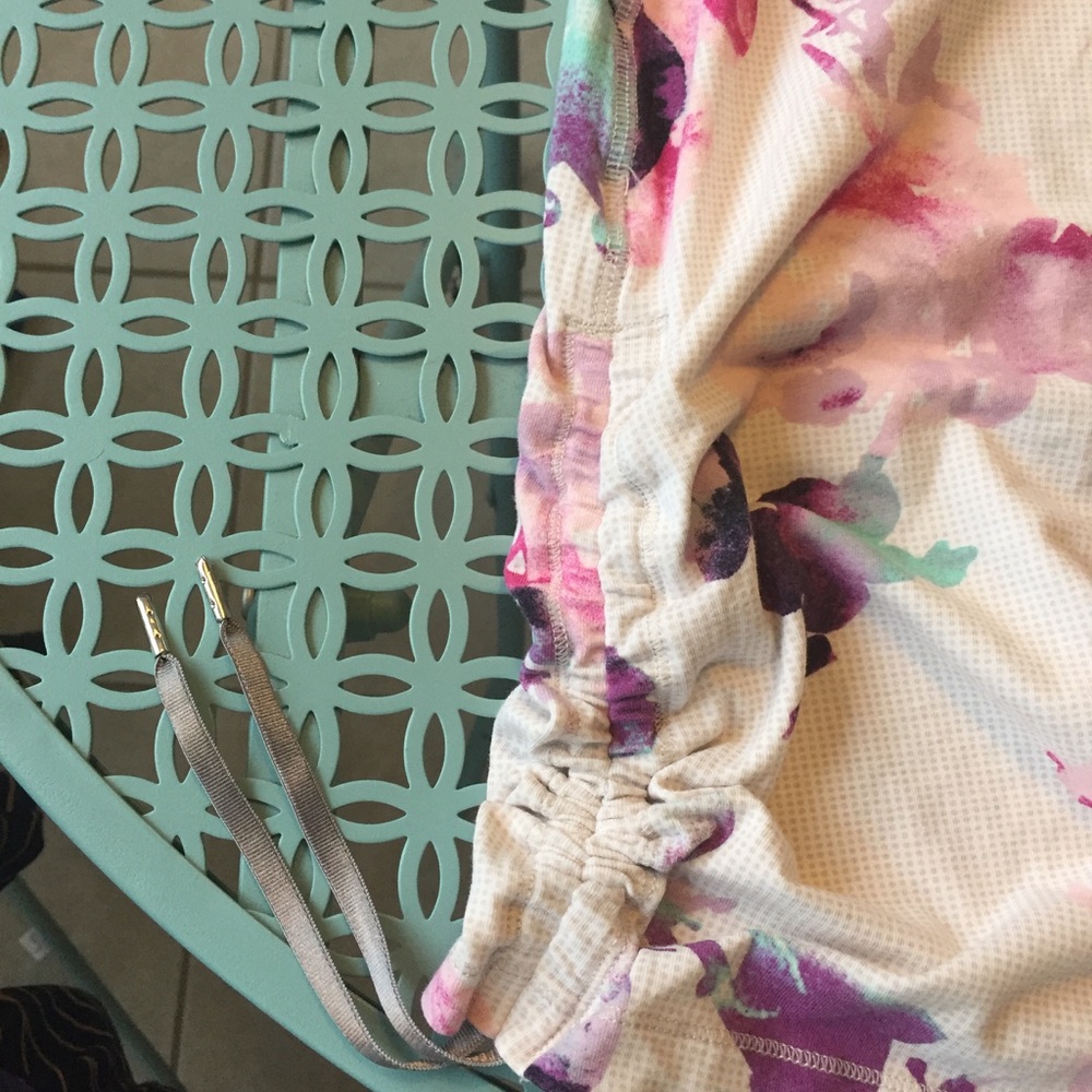 Sold Lululemon cinched tank dress - Picture 7 of 8